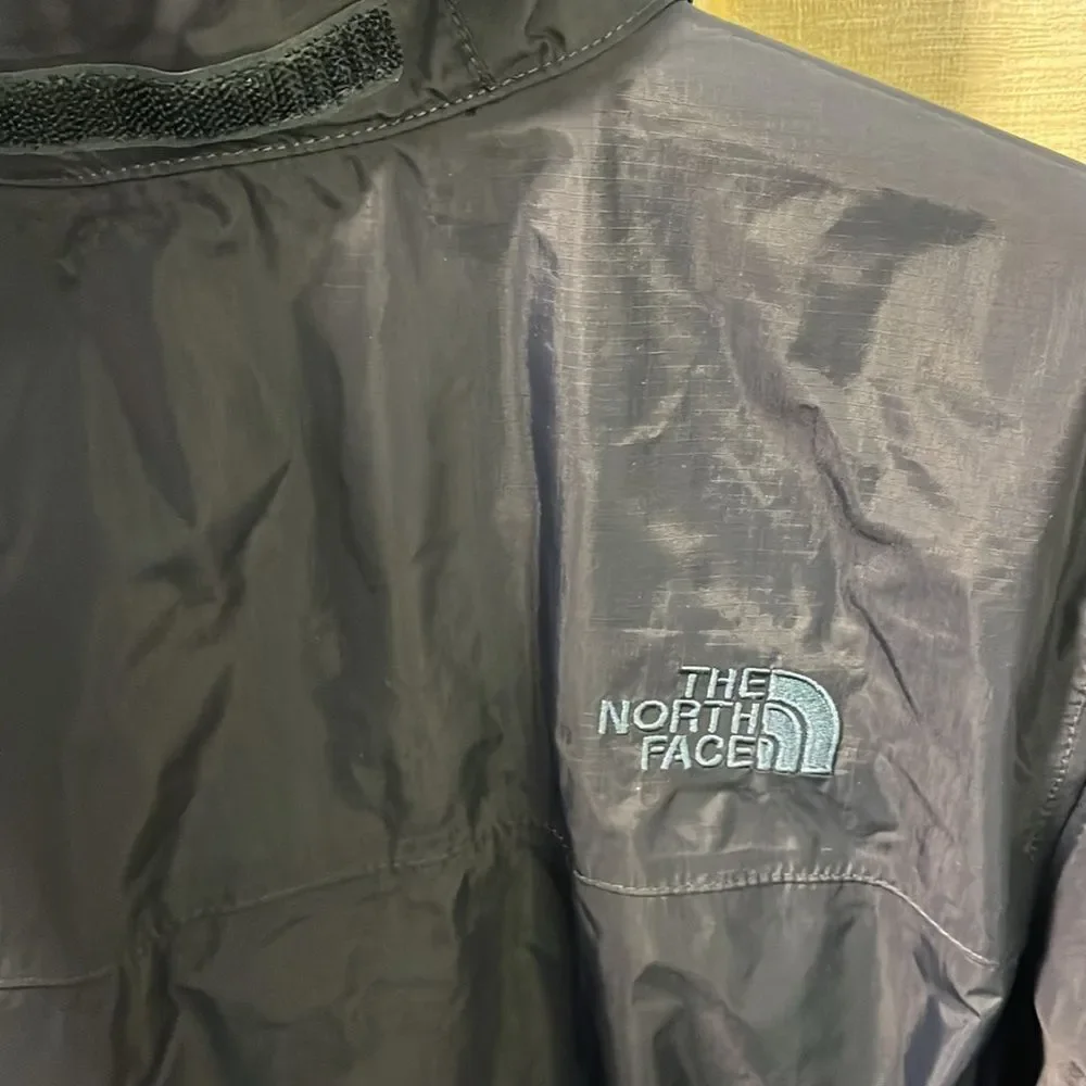 The North Face Men’s Dryvent Waterproof Hooded City Rain Parka Jacket Blue S/XL